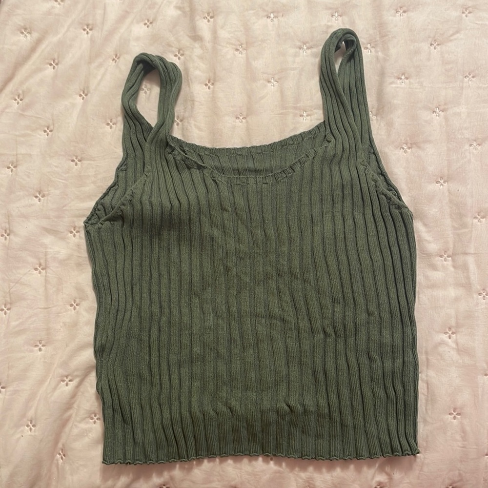 Green crop top, size small